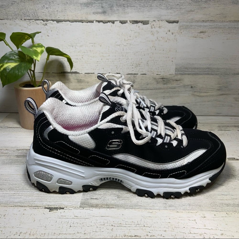 Skechers D’Lites Memory Foam Casual Shoes